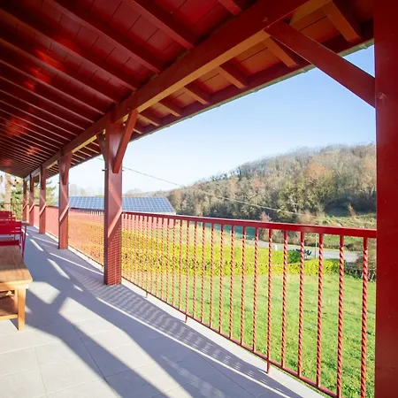 - Lis Aroue-Ithorots-Olhaiby