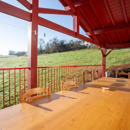 - Lis Bed and Breakfast Aroue-Ithorots-Olhaiby