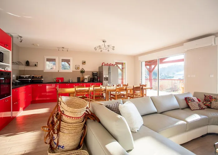 - Lis 2* Aroue-Ithorots-Olhaiby